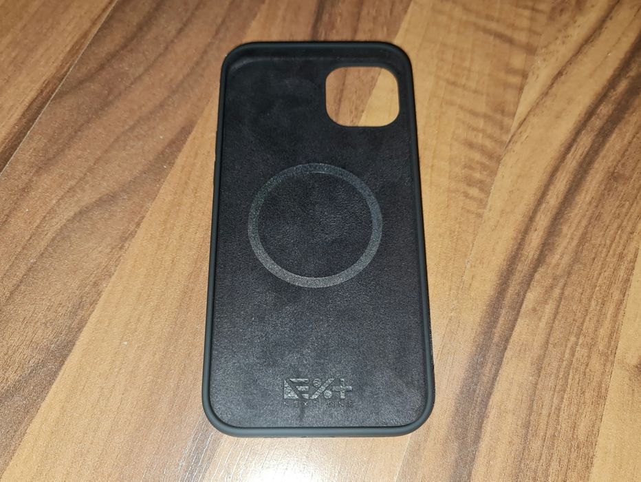 Husa silicon originala Next One Silicone Case Magsafe iPhone 14 Plus