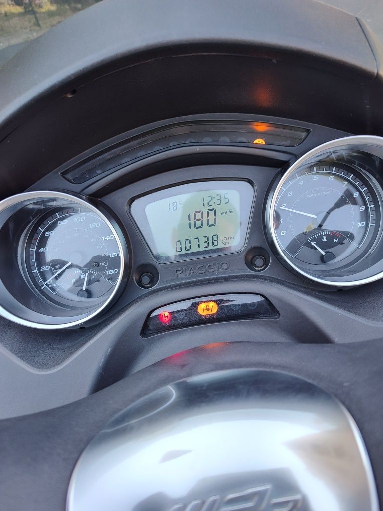 Piaggio mp3 nou 700 km