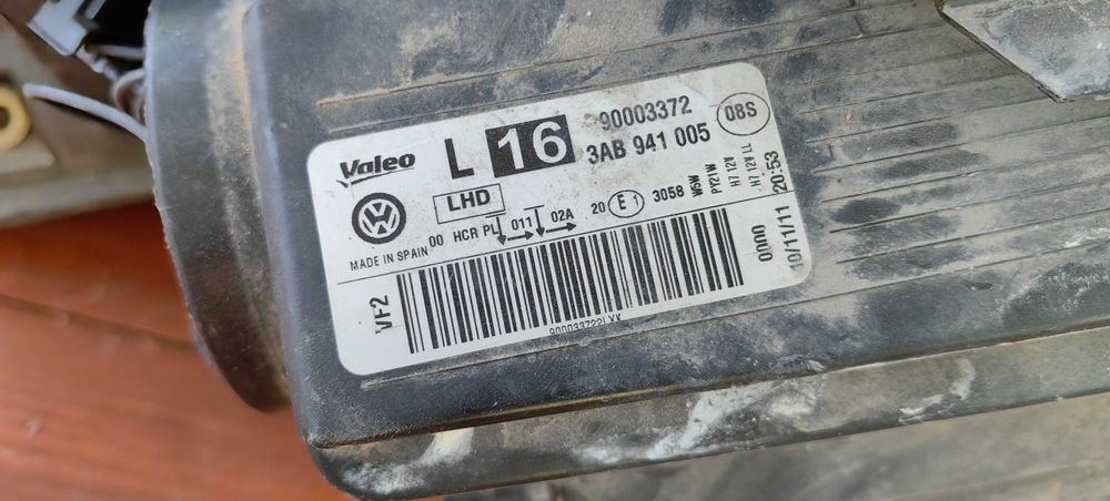 Фар за VW Passat / ВФ Пасат