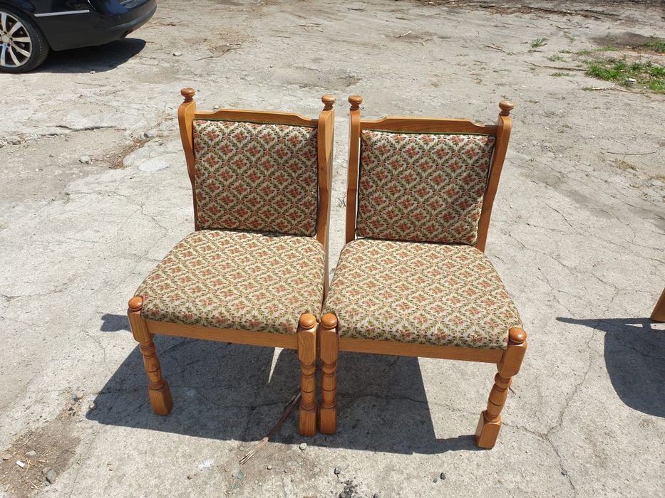 Scaune import-diferite modele