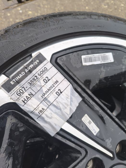 Vind set roti Continental 275/40 R21