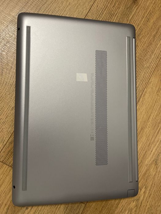 NoteBook HP 250 G8 , i7 Gen 11 ; RAM 16GB ; NVMe 512 GB