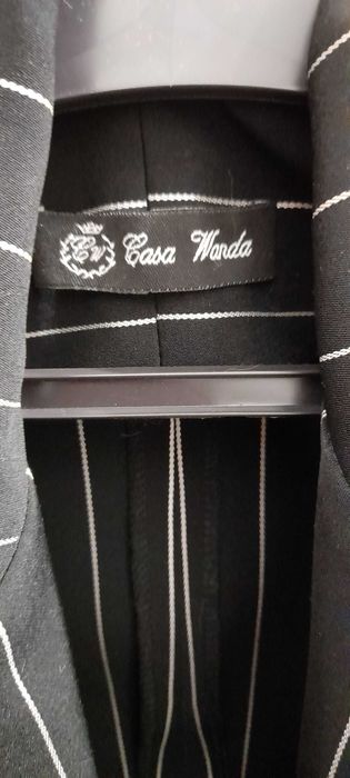 Vand sacouri si geaca unicat, de dama, noi