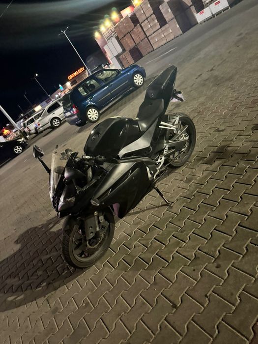 Yamaha YZF R-125 2016