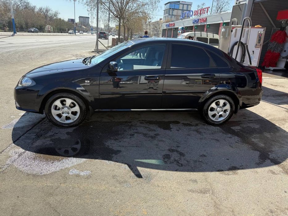 Gentra 2023 — Dark Moon Blue