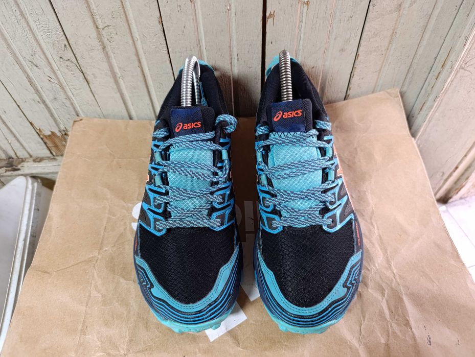 Asics Gel-FujiTrabuco 7 GORE-TEX''оригинални маратонки 38.5 номер