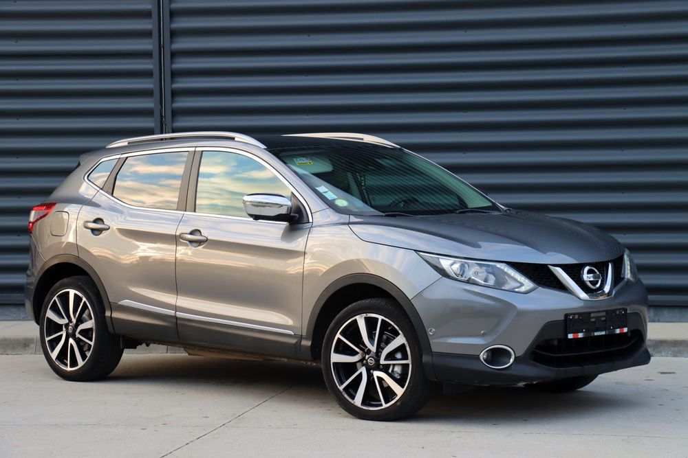 Nissan Qashqai Tekna, Panoramic, Cameră 360°, Piele