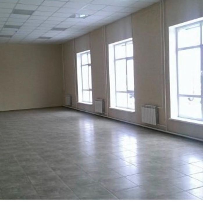 Сдам торговое помещение в аренду 1 этаж