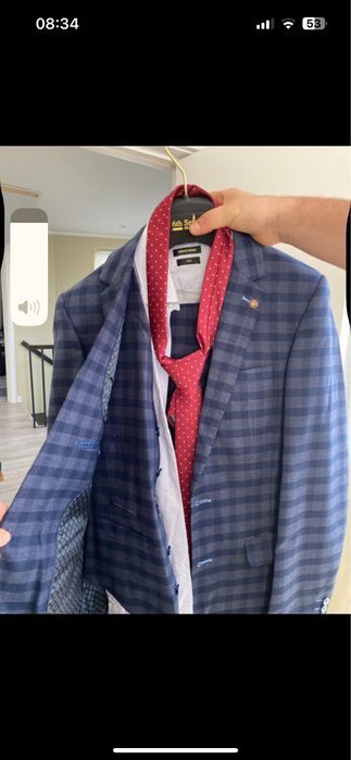 Costum barbati pt ocazii