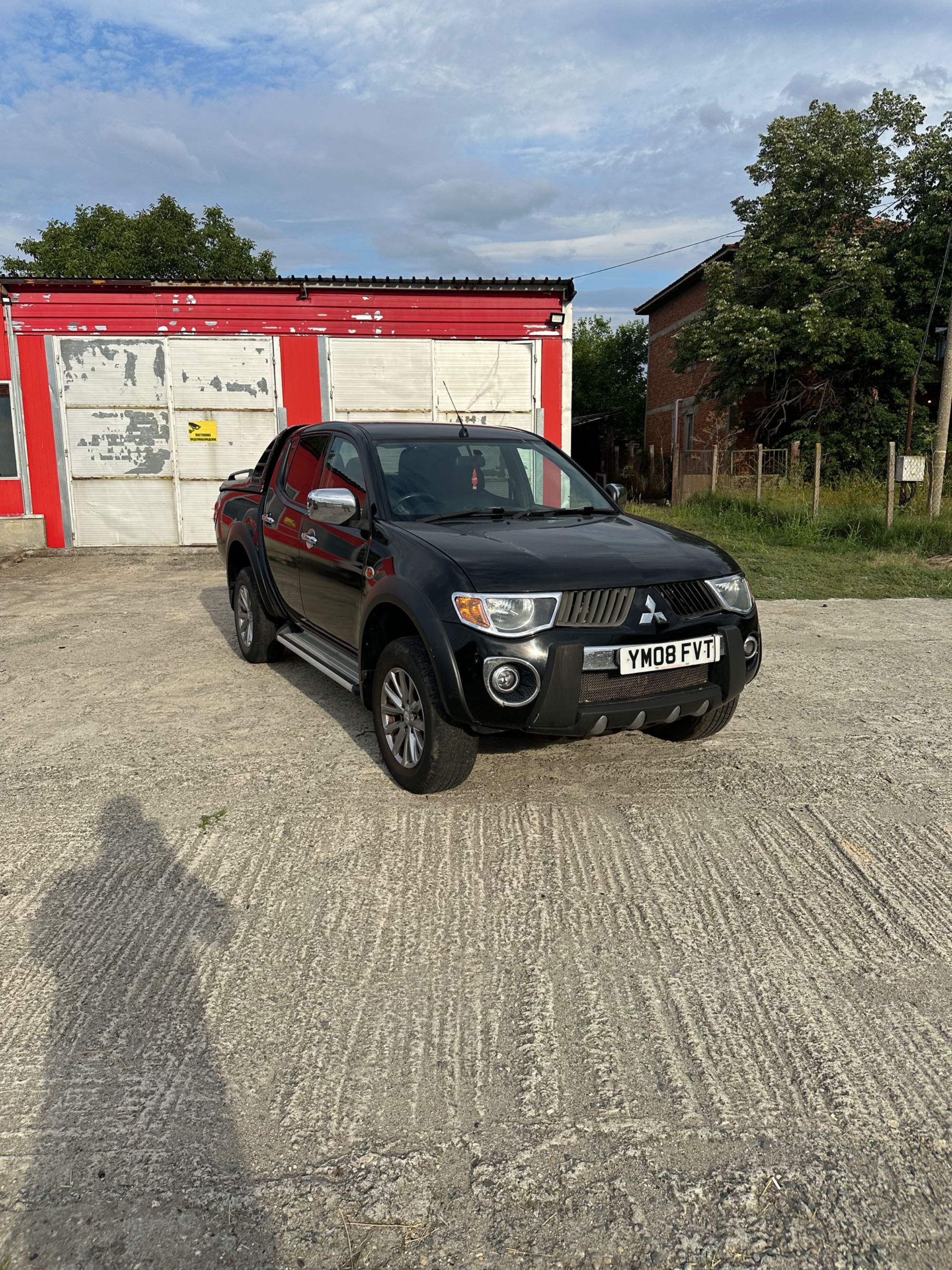 Mitsubishi L200/митсубиши L200на части