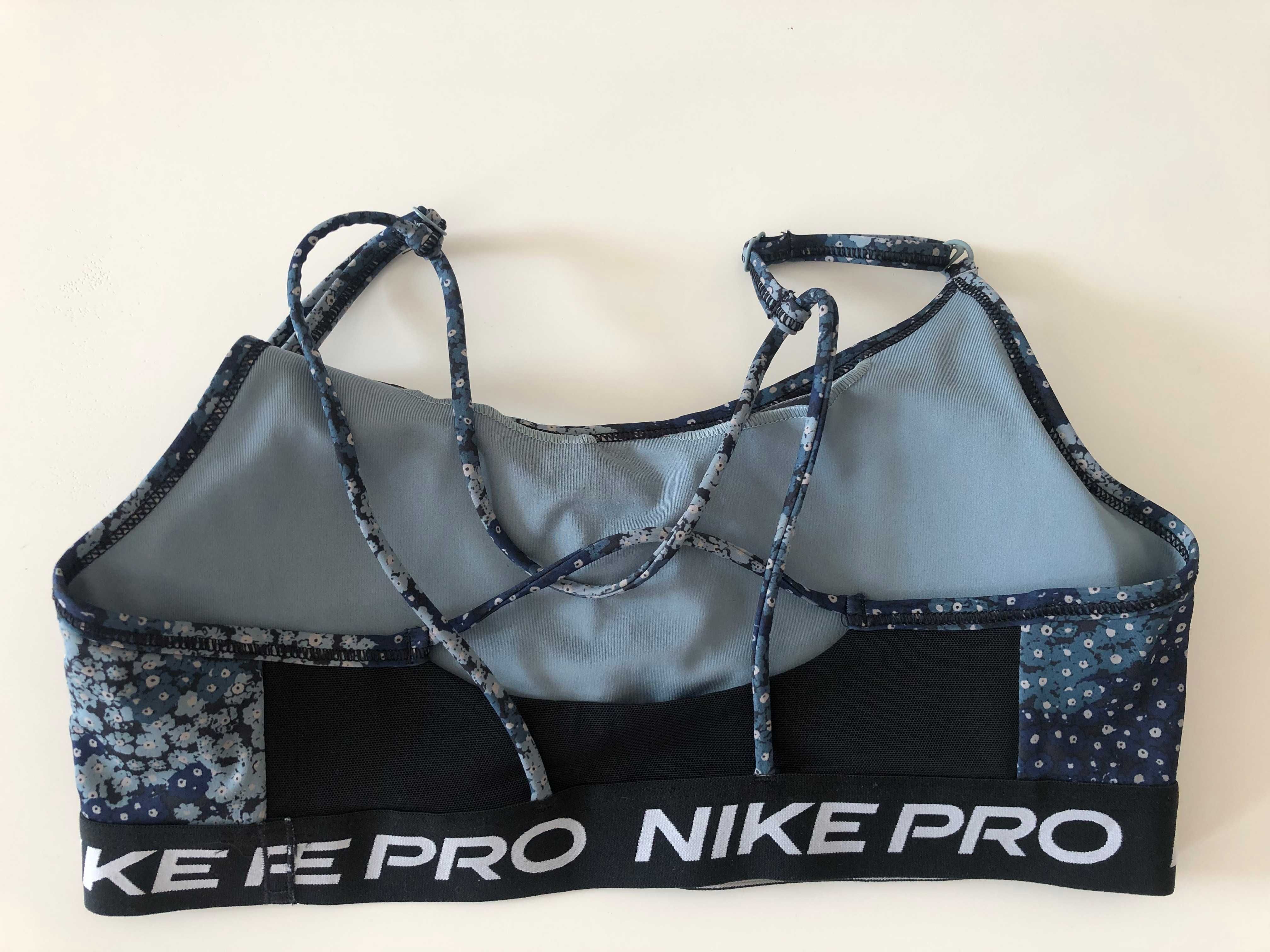 Nike спортно бюстие - размер M