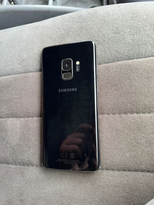 Прлдам  samsung s9
