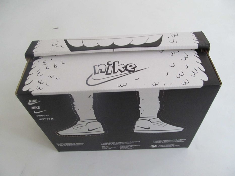 Nike Team Hustle детски обувки с кутия играчка от Сащ