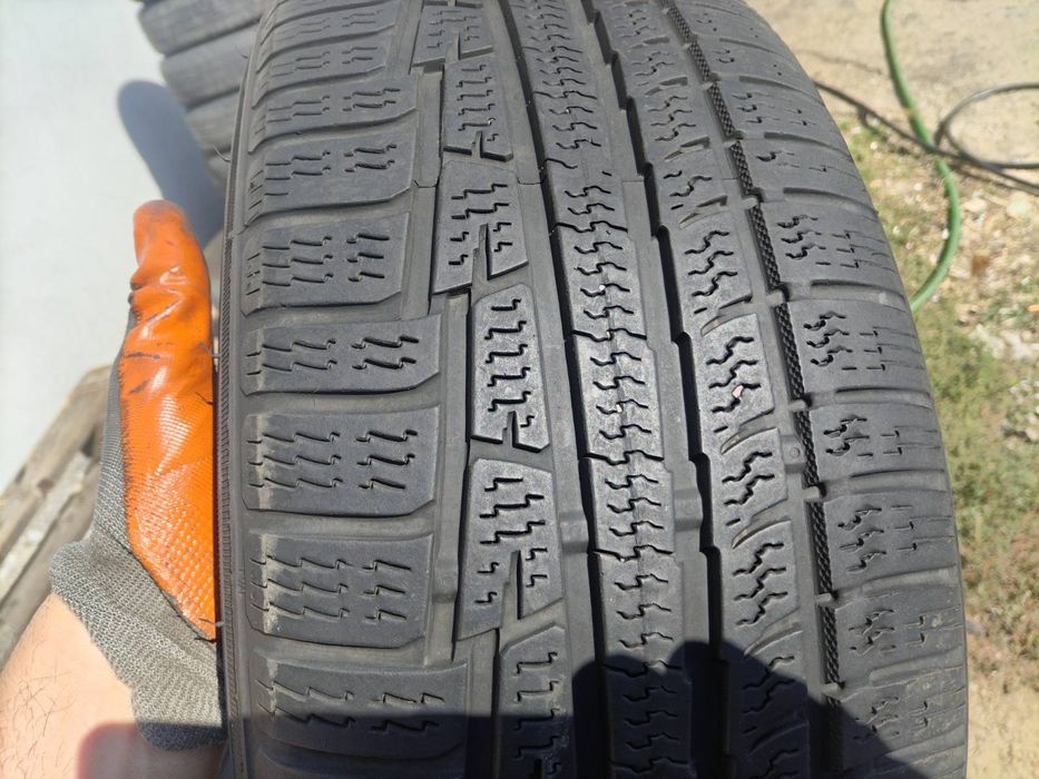 215/55/17 Нокиан ДОТ 2014 г