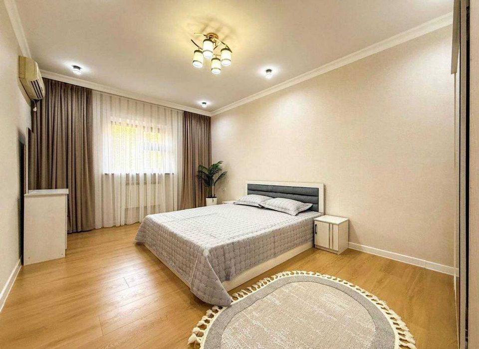 Продается 2-х комнатная квартира Паркентский 2/2/4