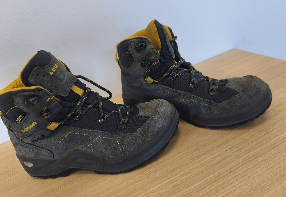 Ghete Lowa Goretex 36 (23,5cm)