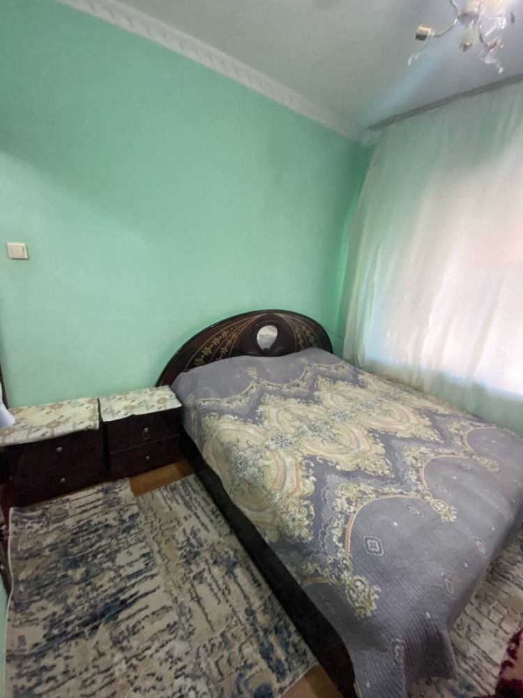 Sergeli 4 3 xona 4 xonali qilingan 1 etaj uy sotiladi