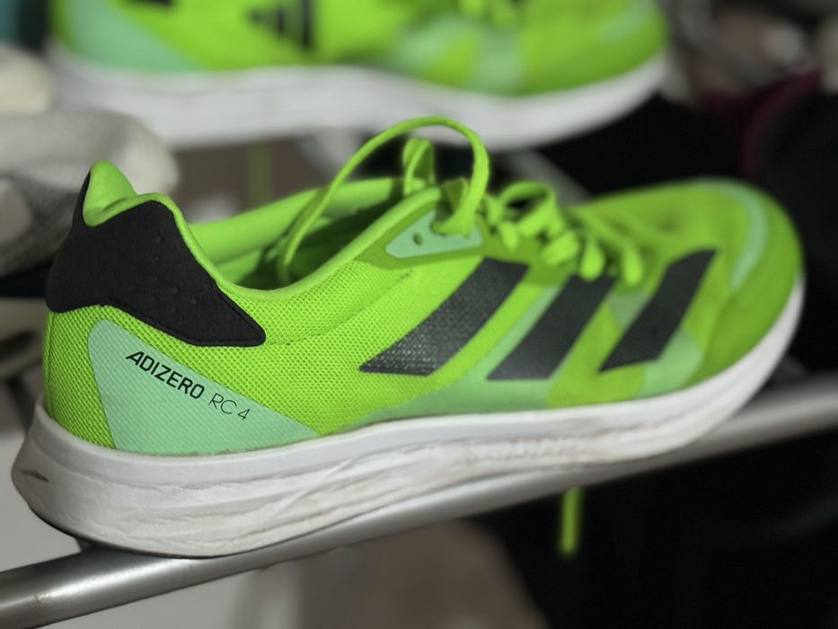 Продаются разные брендовые беговые спортивные кросовки