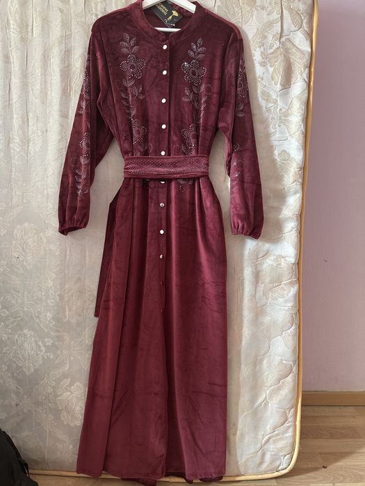 Шикарный длинный платье -халат на 48/50/52