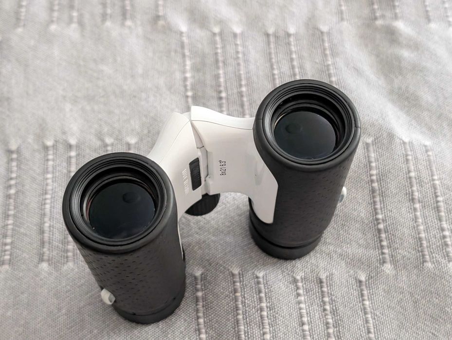 Binoclu Nikon Aculon (8x21), stare foarte buna