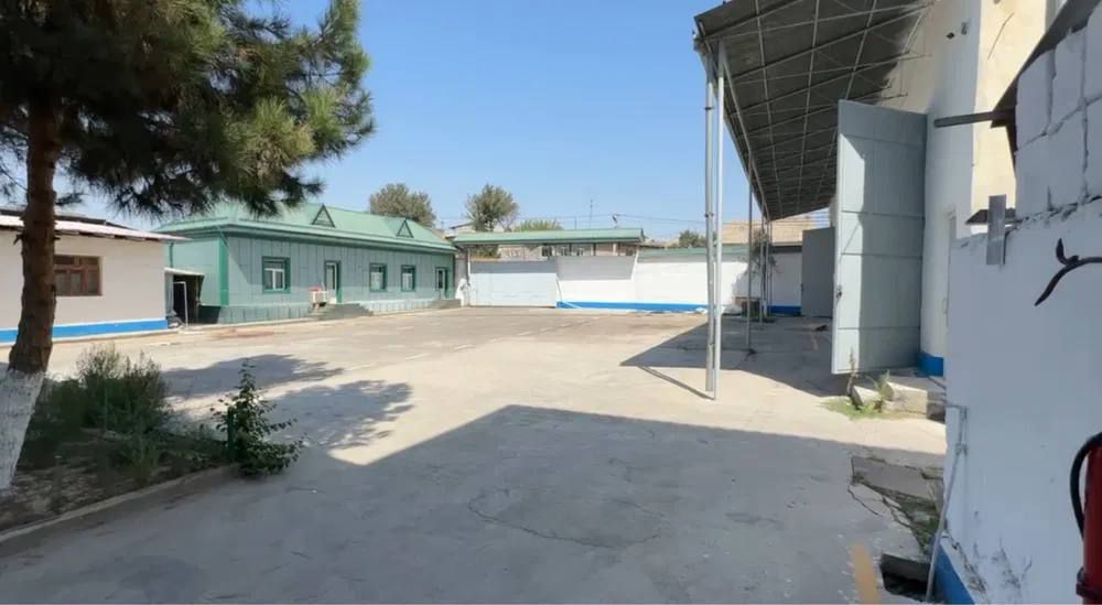 Продаётся 5 000 м². производственная база.