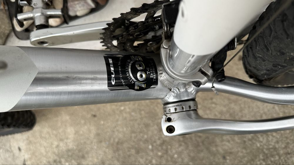 Bicicleta CUBE LTD5 Aluminiu