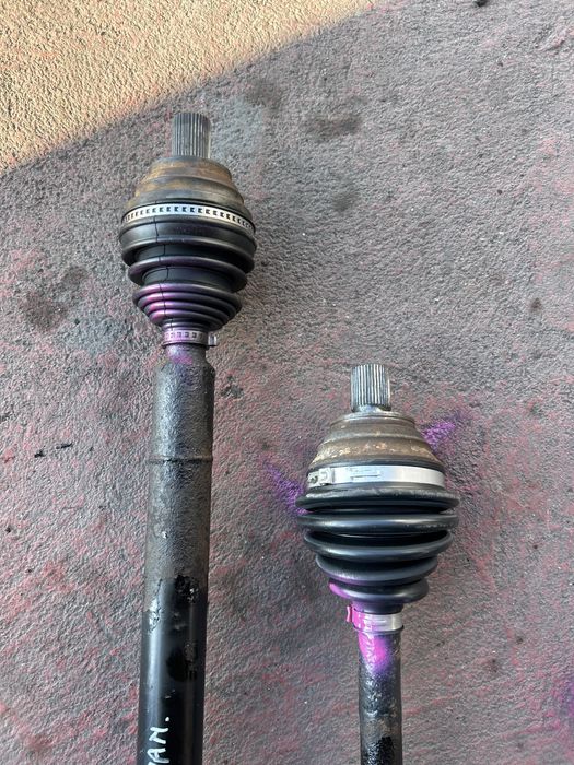 Planetara fata dreapta vw Cady 2.0 Sdi cutie manuala 5 trepte