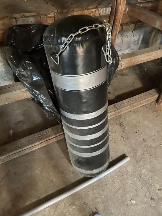 Banda alergare si Greutati pentru fitness