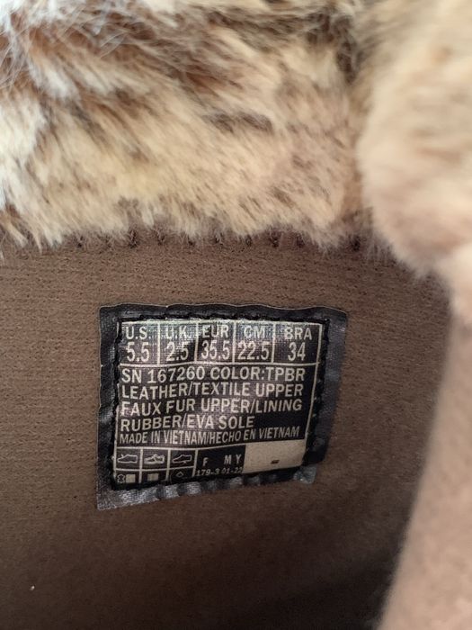 Ghete noi Skechers, marimea 35.5