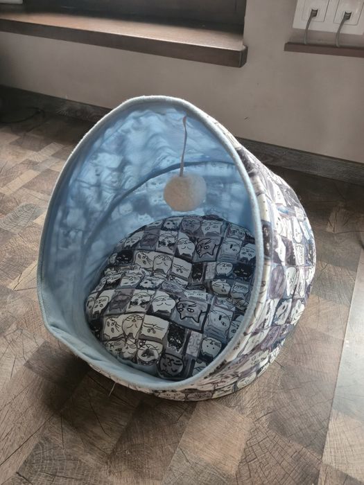 Кучешка или котешка къщичка