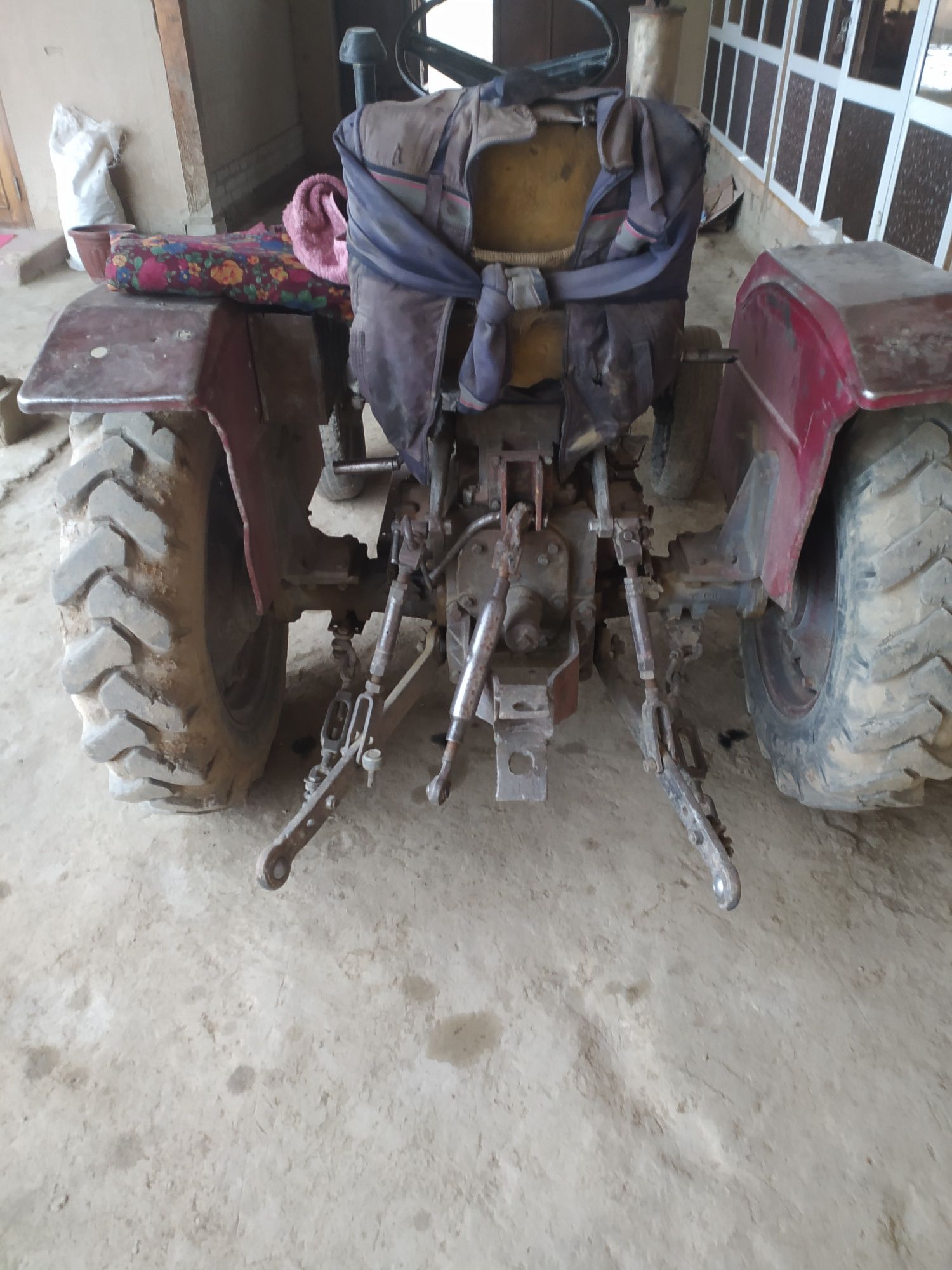 Mini traktor sotiladi narhini kelishamiz z