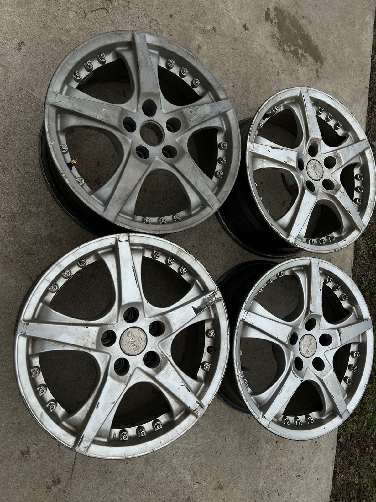 Диск R16 Skad Diamond 5x105 4шт