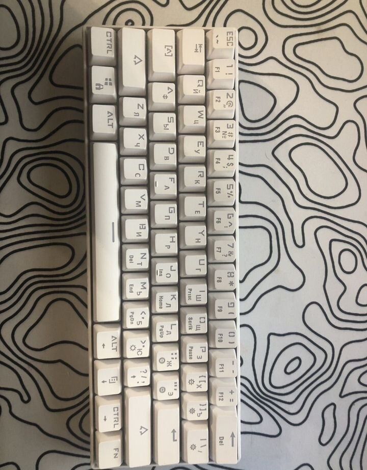 Механическая клавиатура с RGB