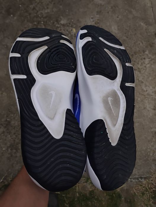 Nike Legend Essential 3, impecabili