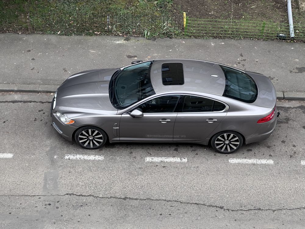 Vand Jaguar xf inmatriculat