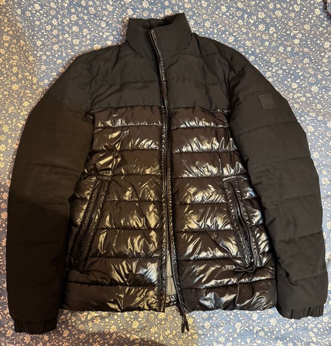 Geaca de iarna HUGO BOSS originala 100%