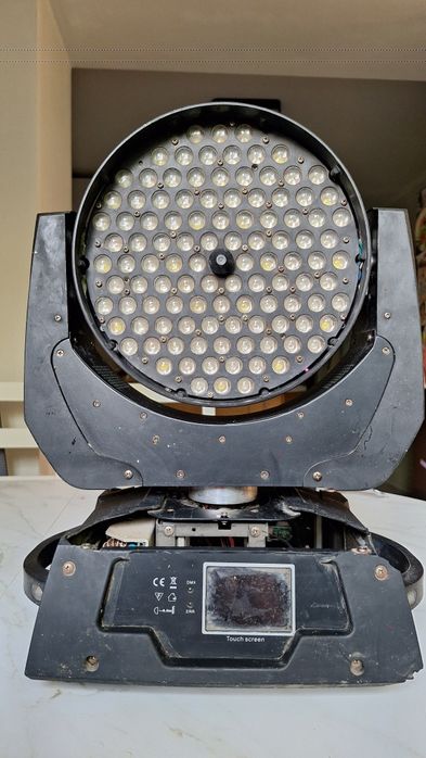 Вращающаяся голова заливного света Led Moving Head 108 светодиодов.