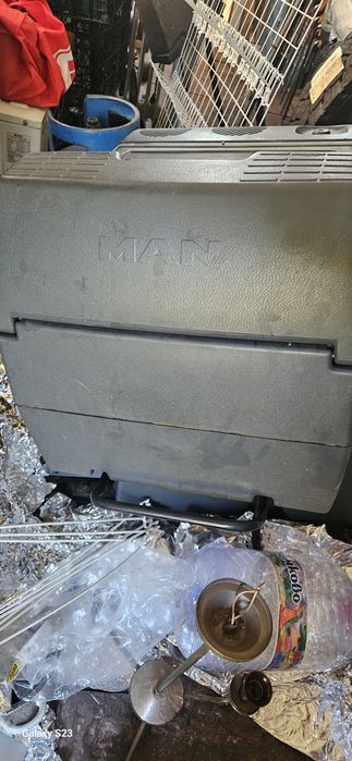 Хладилник за ман и волво