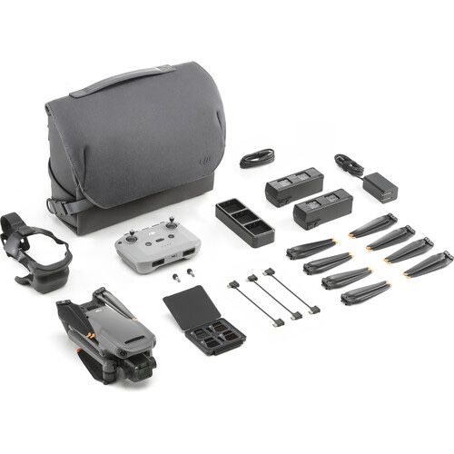 Дрон DJI Mavic 3 Fly More Combo