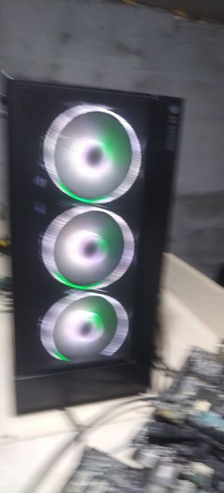 Идеальный баланс Для работы и игры