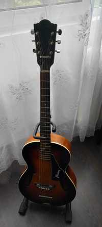 Vand chitara archtop , vintage Framus din anii 70