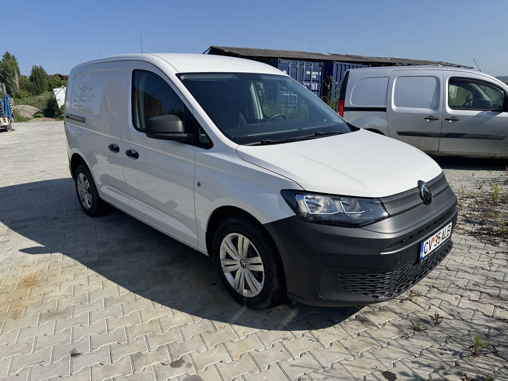 VW Caddy 1.6 din 2021 , 75000 km ,impecabila, unic proprietar TVA