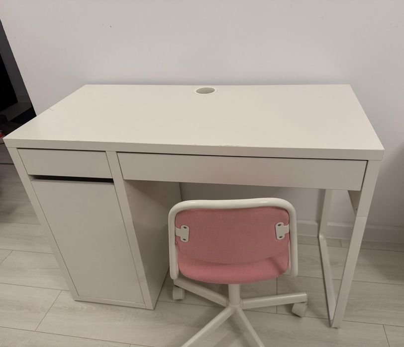 Birou copii Ikea Micke si scaun rotativ ajustabil inaltime