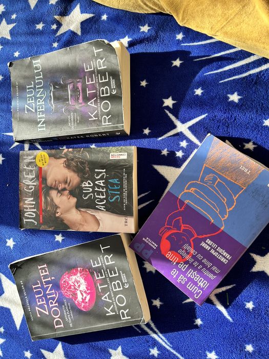 Zeul Infernului, Zeul Dorintei (Katee Robert) si alti doi autori