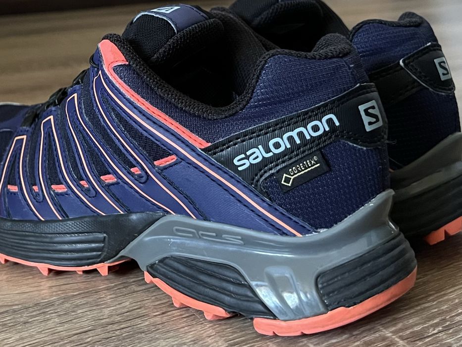 Salomon XT Asama GTX..marime 38