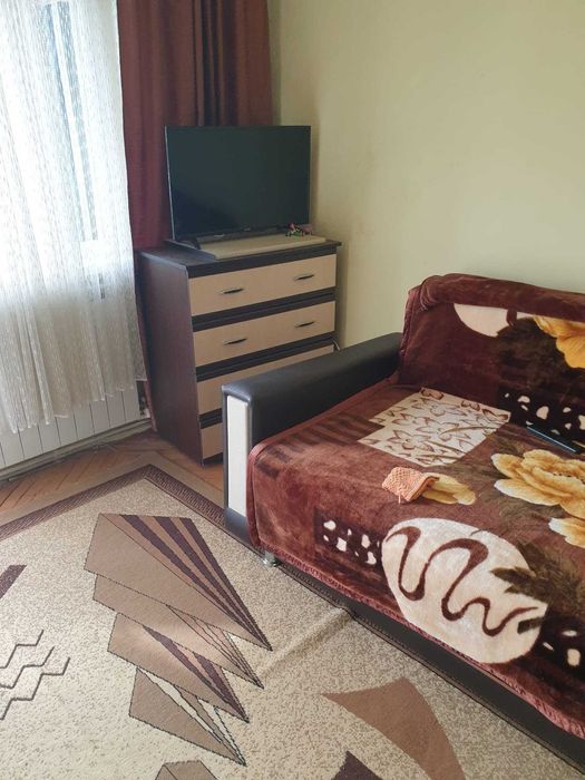 Apartament 3cam etajul 1 Petrosani