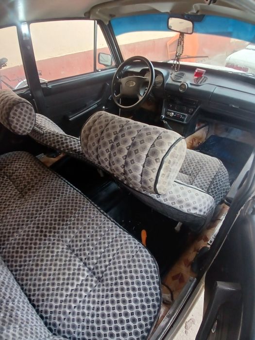 Vaz 2106 sotiladi