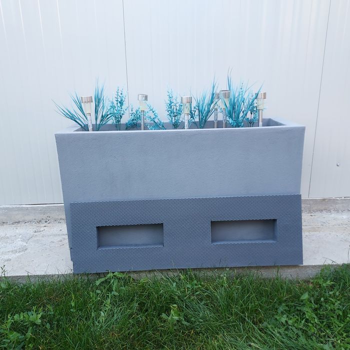 Jardiniere pt decor exterior