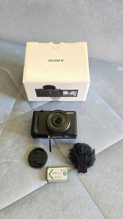 Sony ZV-1F камера - чисто нова (ползвана веднъж за тест)