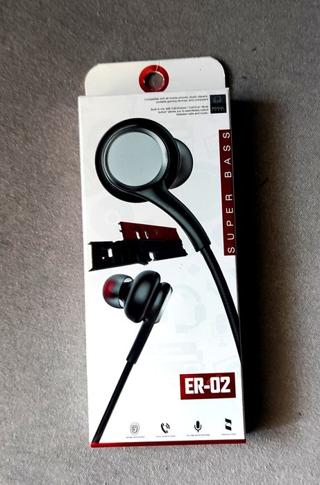 Слушалки 2 броя и блутут слушалка супер бас цена за брой